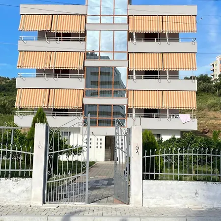 Leonardo's * Durres